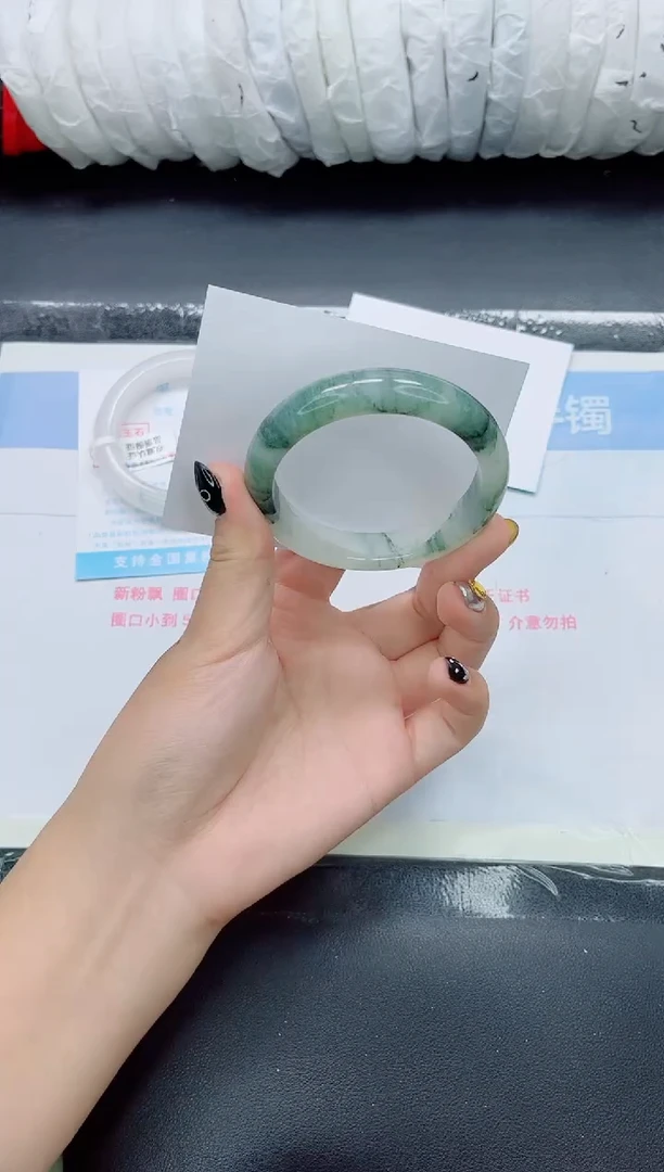 未镶嵌手镯石英质玉0154-56.5
