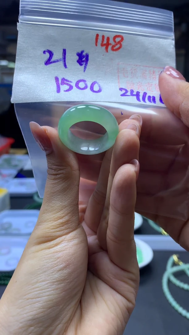 未镶嵌定制翡翠戒圈#1500元-毛货需精细抛光
