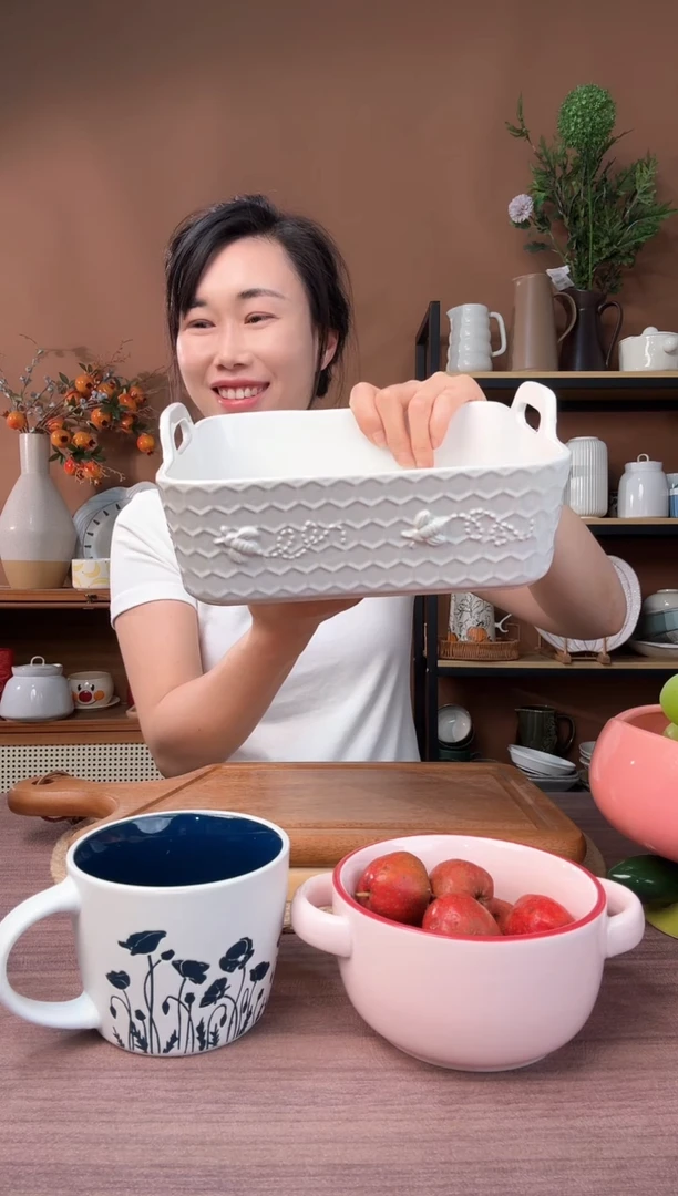 陶瓷9英寸蜂窝双耳方碗微瑕