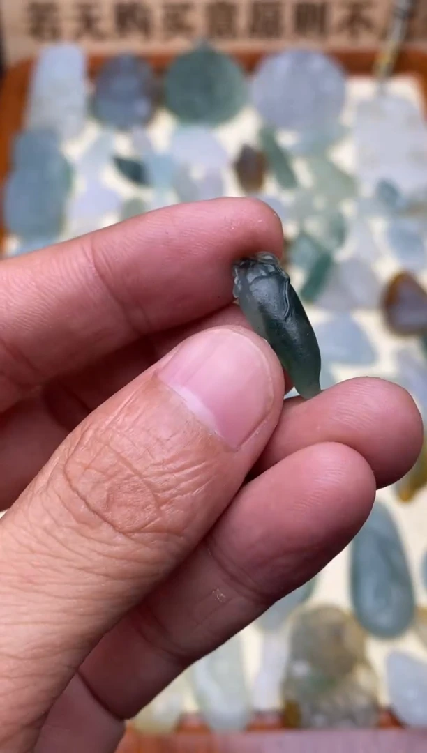 定制翡翠未镶嵌天然缅甸A货翡翠