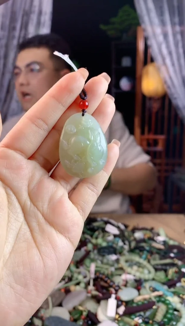 【闪购商品】和田玉挂件未镶嵌多样性发货拍一发一