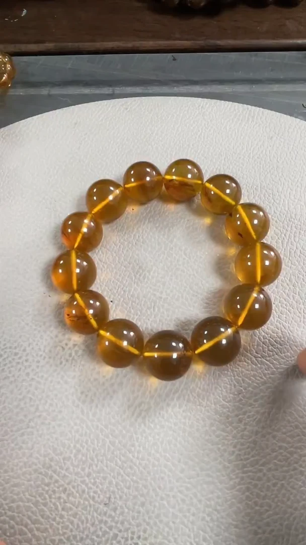 【闪购商品】琥珀裸石未镶嵌茶珀卡17多样发其一