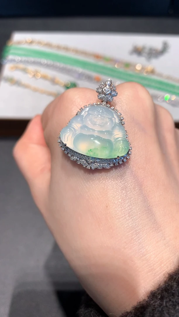 【闪购商品】翡翠吊坠(不含链)18K金镶嵌A127-8800