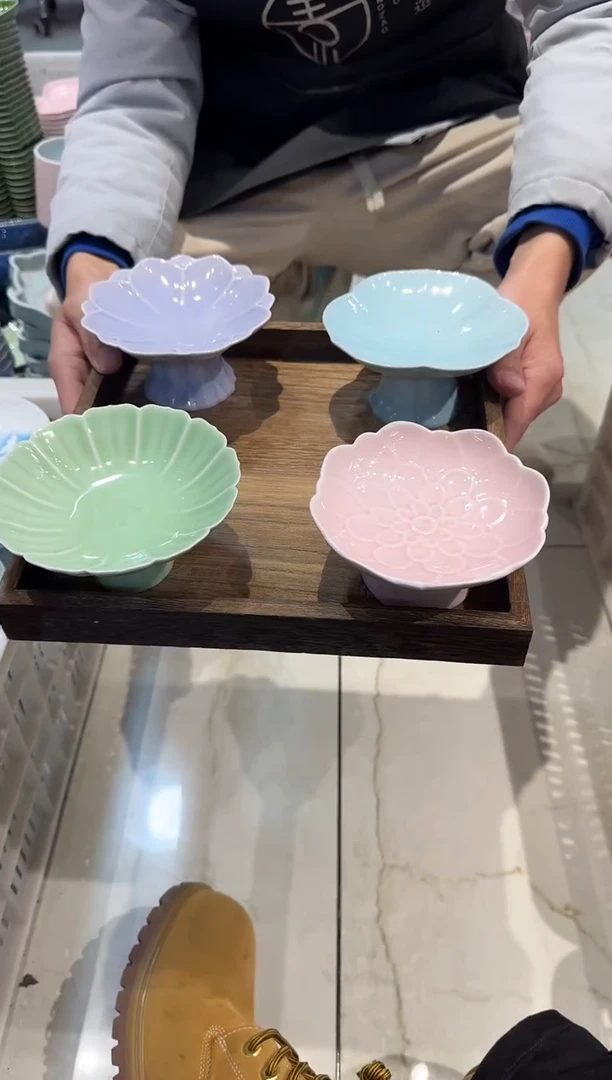 瓷片陶微瑕商品 介意勿拍 【带托盘】