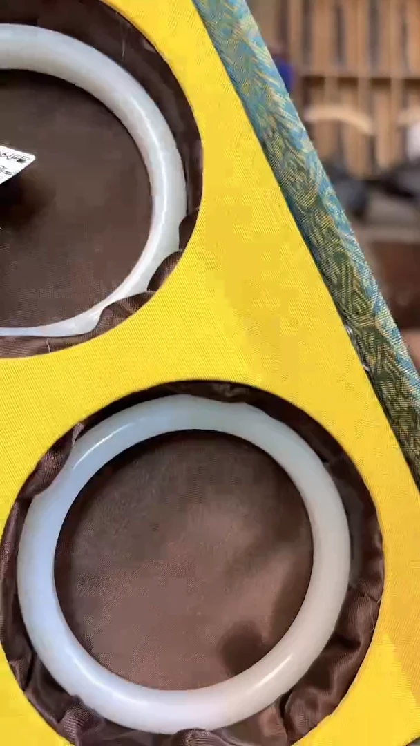 和田玉未镶嵌挂件1