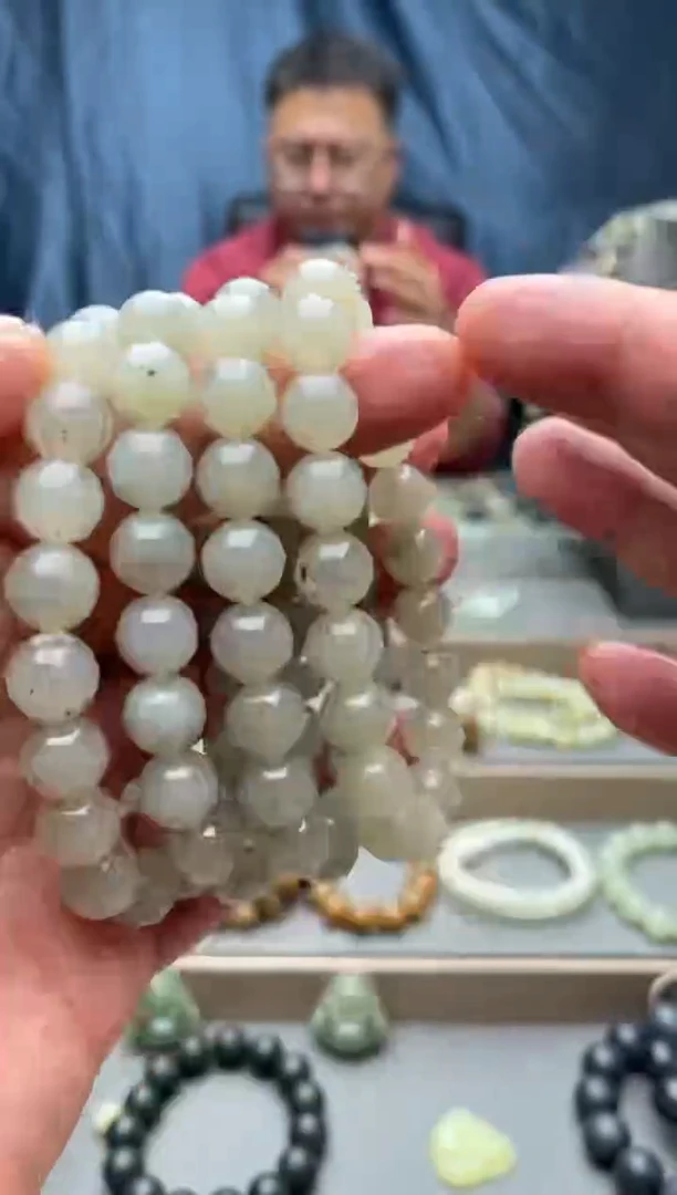 【闪购商品】和田玉手串未镶嵌和田玉卡10