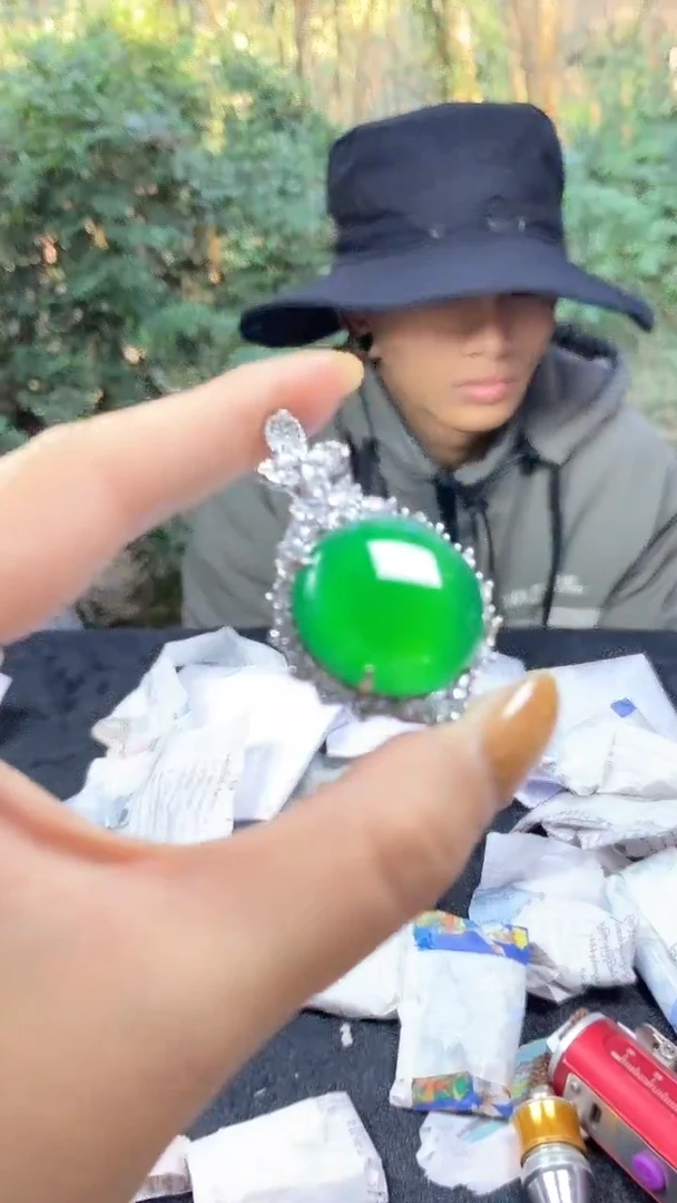 满色吊坠 所见即所得！！