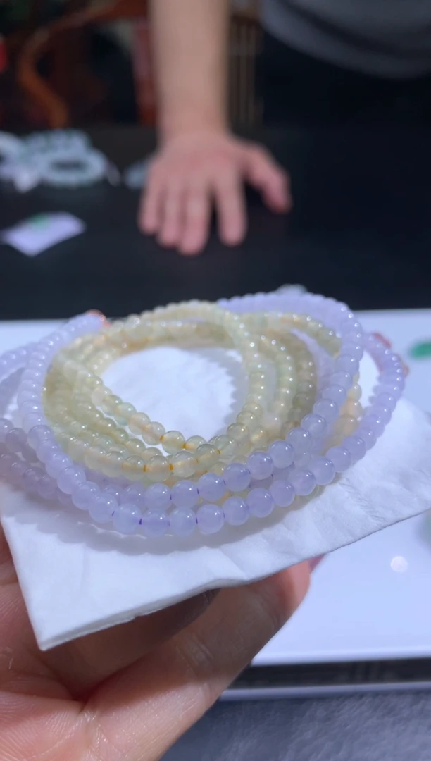 未镶嵌定制翡翠用***子翡翠