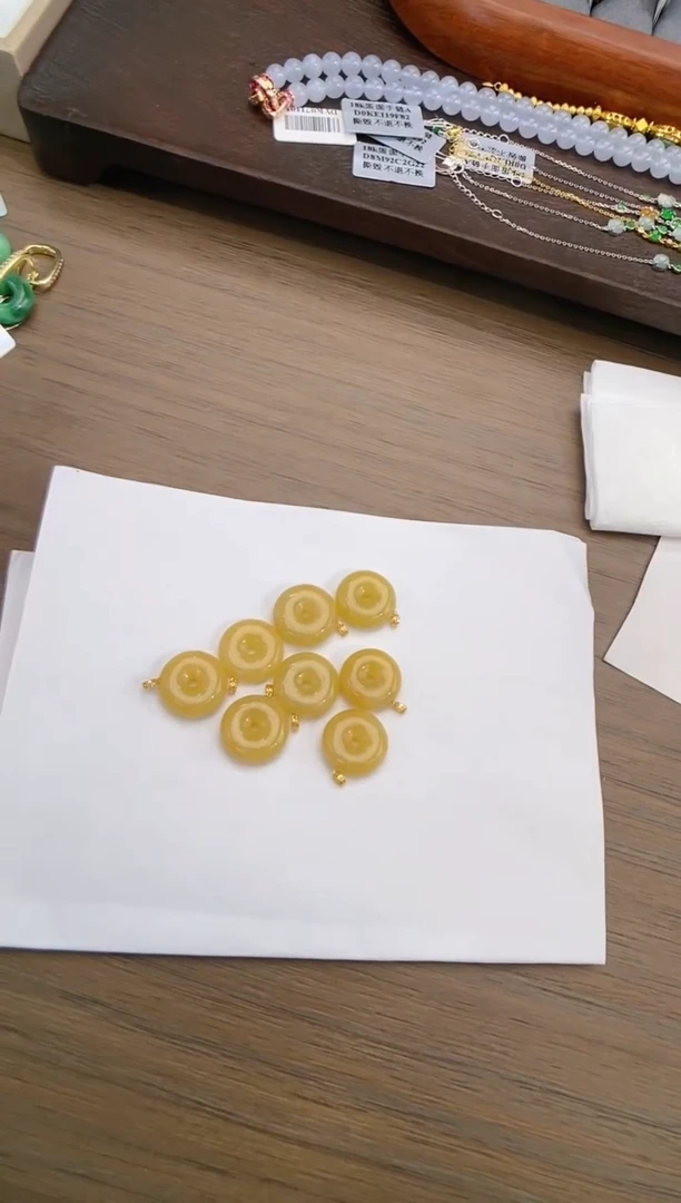 翡翠18K金镶嵌吊坠(不含链)平安扣 多样性发一