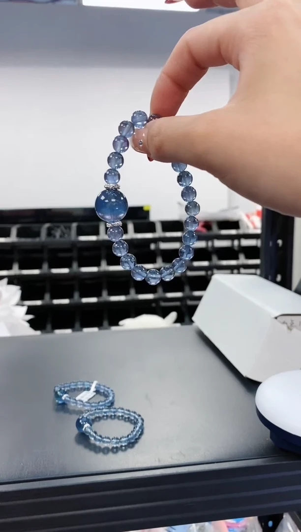 【闪购商品】萤石手链合金124.93蓝眼泪萤石手串 多样性发其一