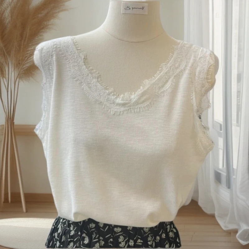 蕾丝吊带背心女春夏秋新款大码胖mm宽松遮肚外穿内搭打底无袖上衣