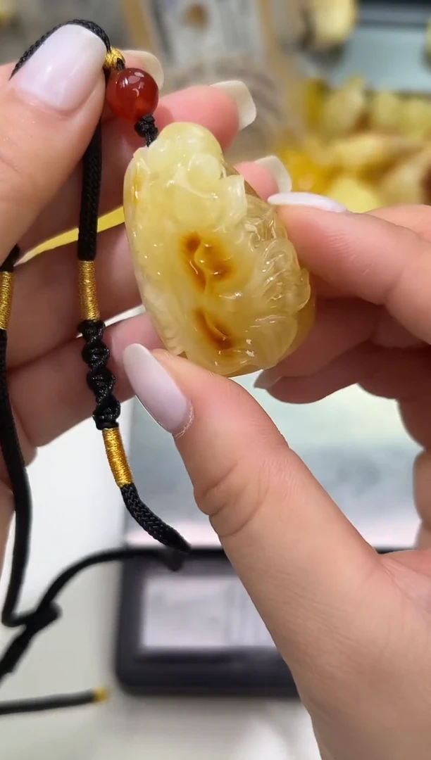 裸石琥珀未镶嵌琥珀蜜蜡吊坠