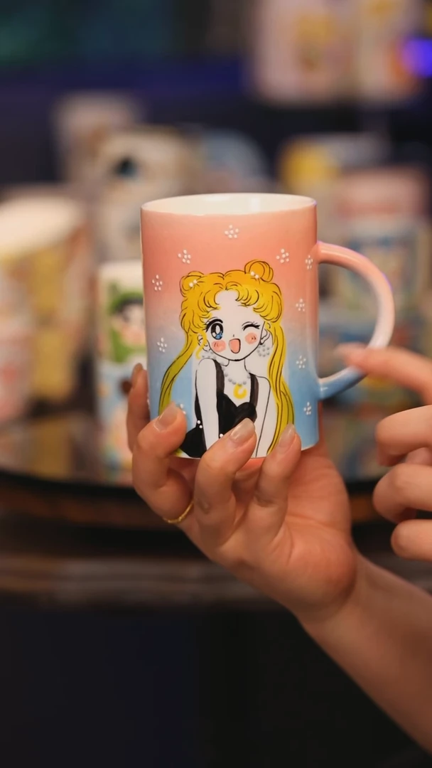 【闪购商品】摆件景德镇釉下彩绘设计师款式陶瓷