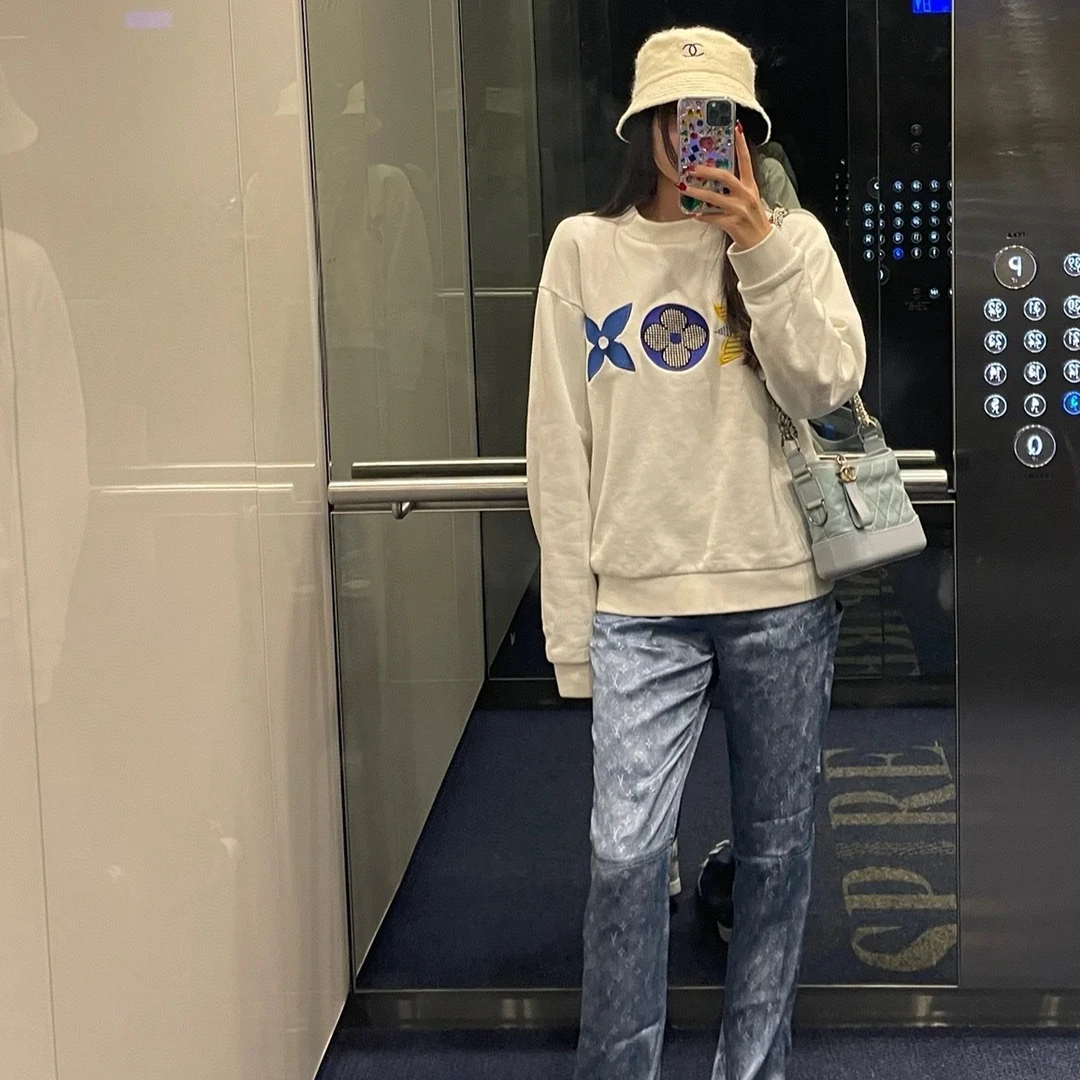 99新 LouisVuitton/路易威登 2503164/XL码/拼色花卉印花卫衣