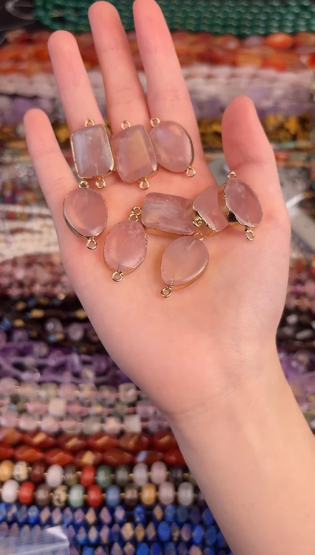 玛瑙/玉髓未镶嵌珠宝半成品粉水晶配件