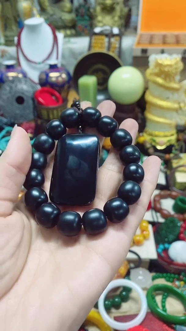 【闪购商品】和田玉（墨玉）颈饰未镶嵌主播推荐主播推荐