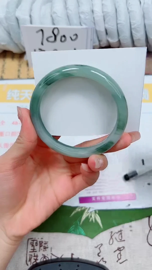 【闪购商品】石英质玉手镯未镶嵌K81-63