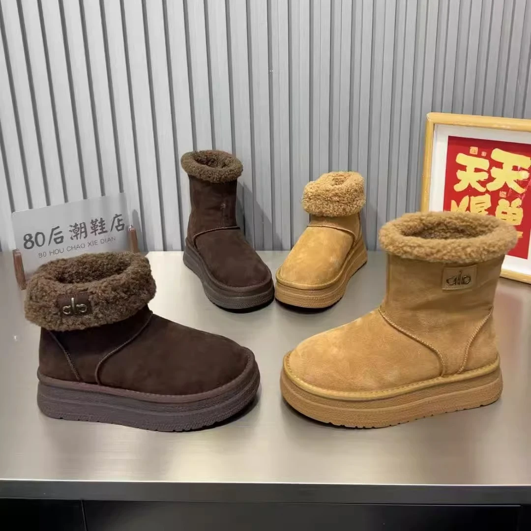 翻边两穿加绒保暖雪地靴加绒加厚厚底雪地靴舒适短筒百搭小众鞋子