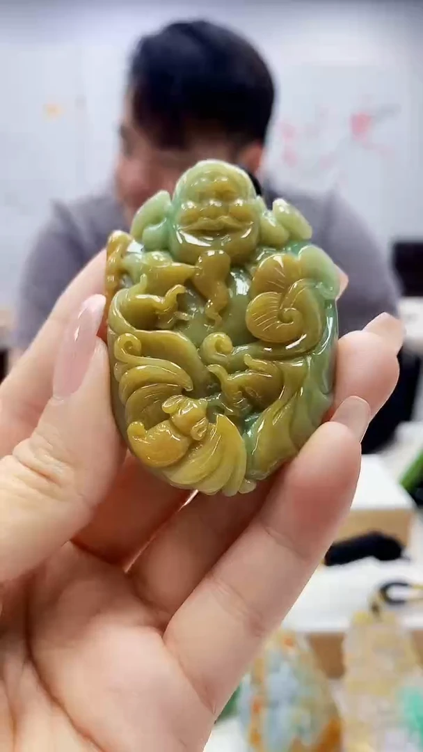 未镶嵌定制翡翠5060ty-毛货挂件5