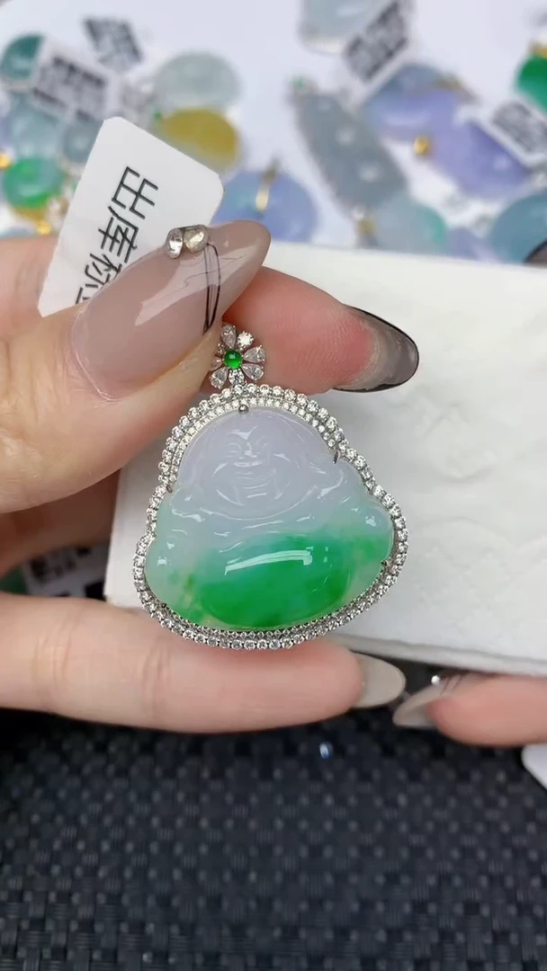 颈饰18K金镶嵌翡翠天然缅甸翡翠a货百元以上9元证书费自理