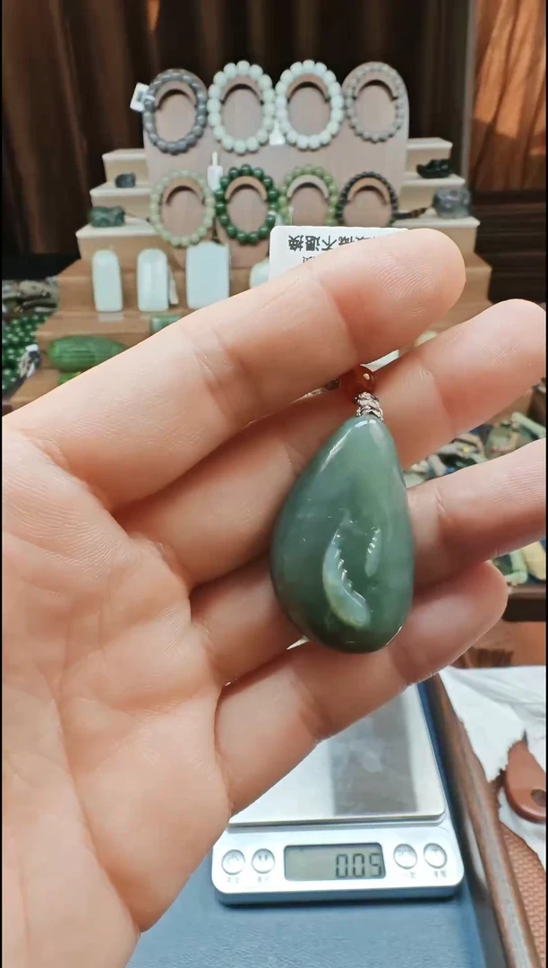 颈饰未镶嵌和田玉多样性发货拍一发一