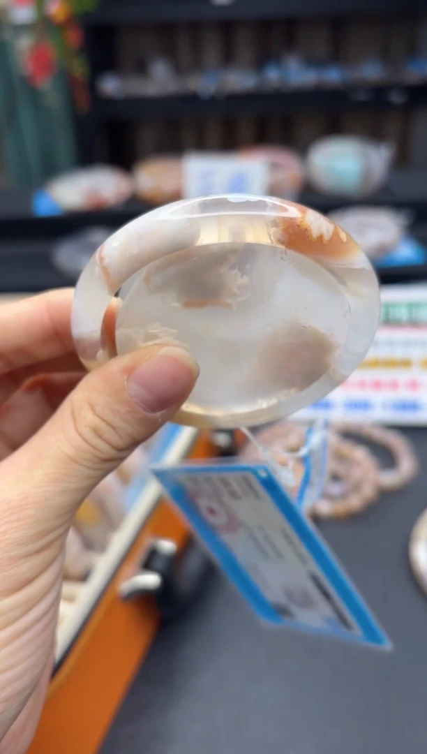 【闪购商品】石英质玉手镯未镶嵌2291（55圈贈送鐲心）