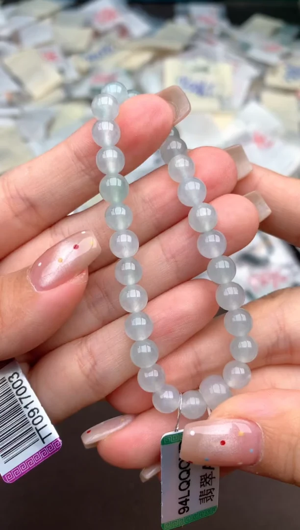 未镶嵌挂件翡翠一
