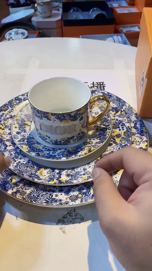 杯鸿辉家品牌瓷器，京东包邮！