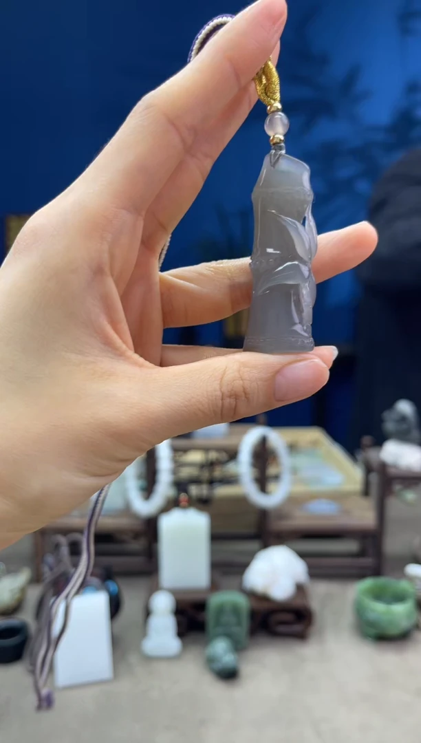 【闪购商品】和田玉颈饰未镶嵌1