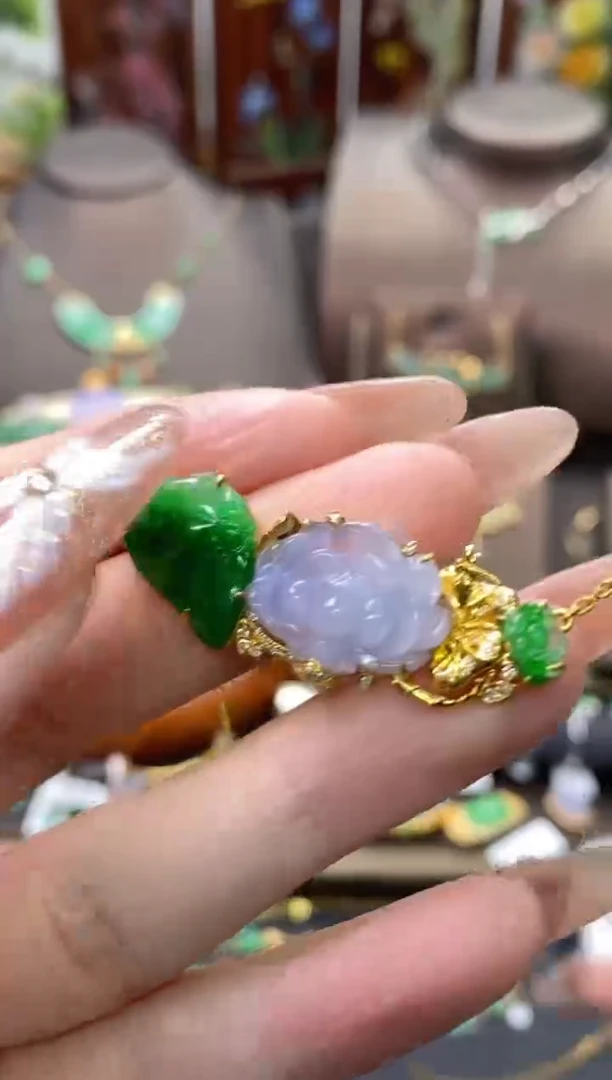 【闪购商品】翡翠颈饰18K金镶嵌净货11049