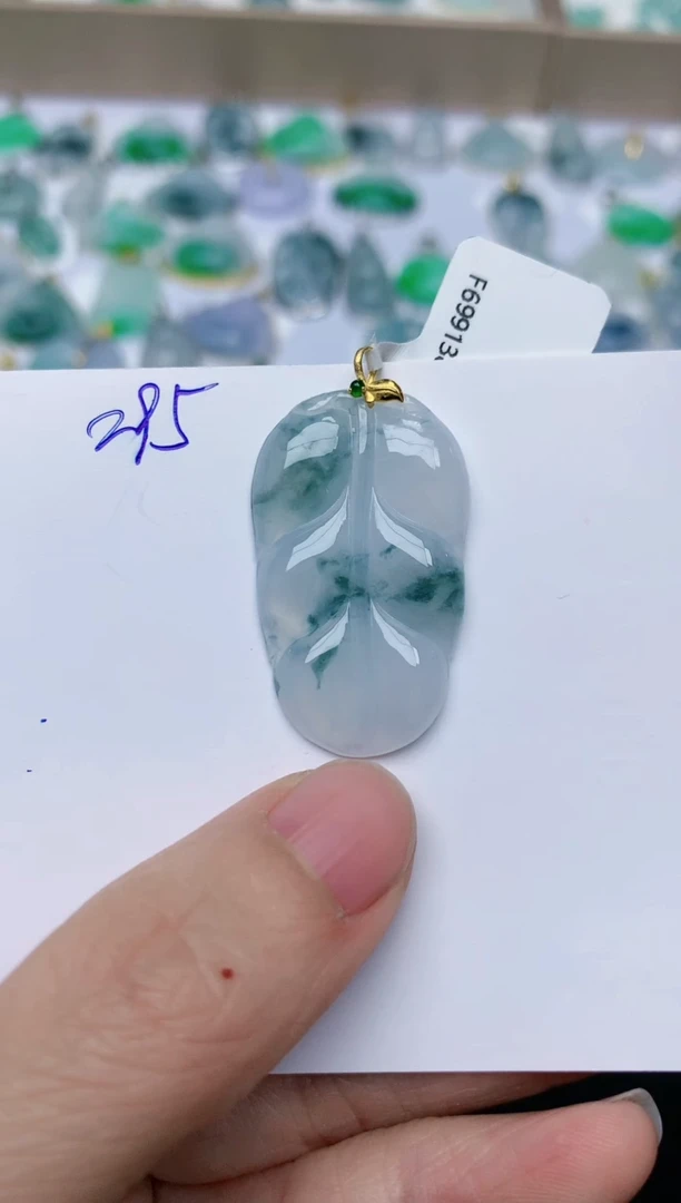 【闪购商品】翡翠颈饰18K金镶嵌天然翡翠A货