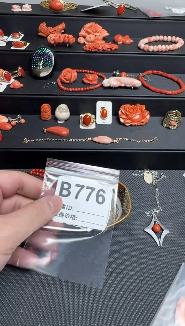 其他简***活默认微瑕，看好出手