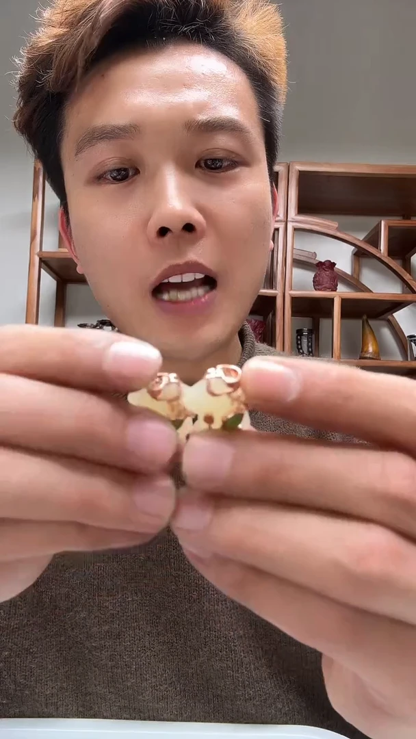 未镶嵌和田玉挂件多样性发其一P-56