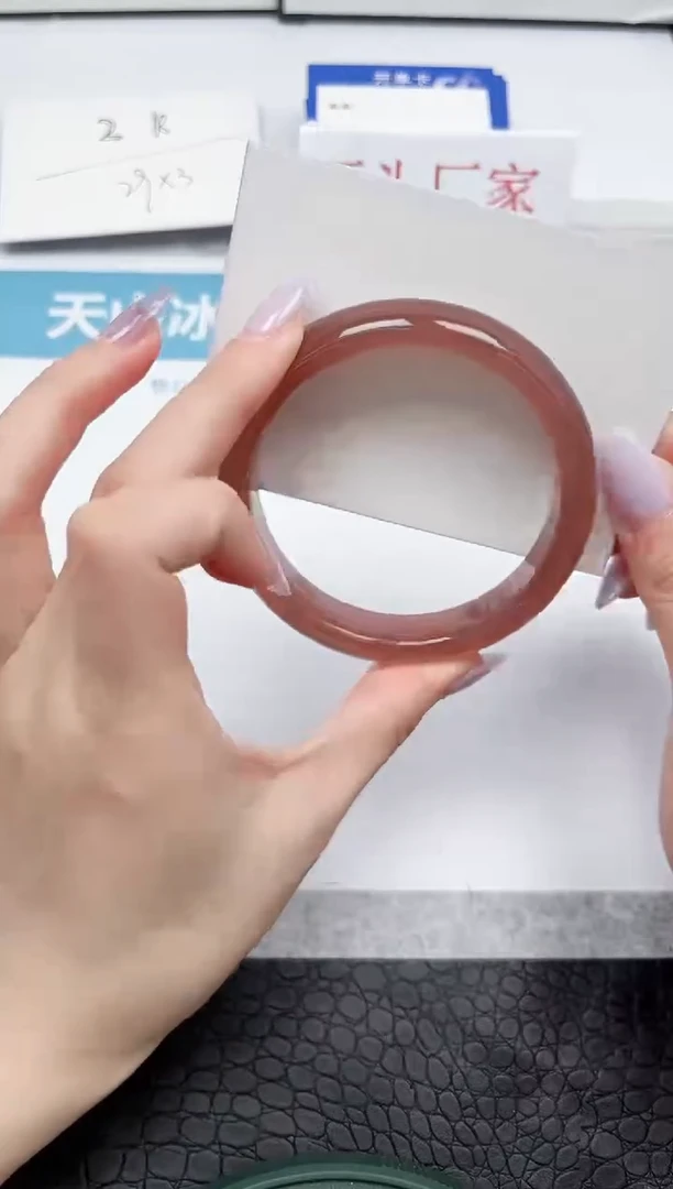 【闪购商品】石英质玉手镯未镶嵌28-60.2