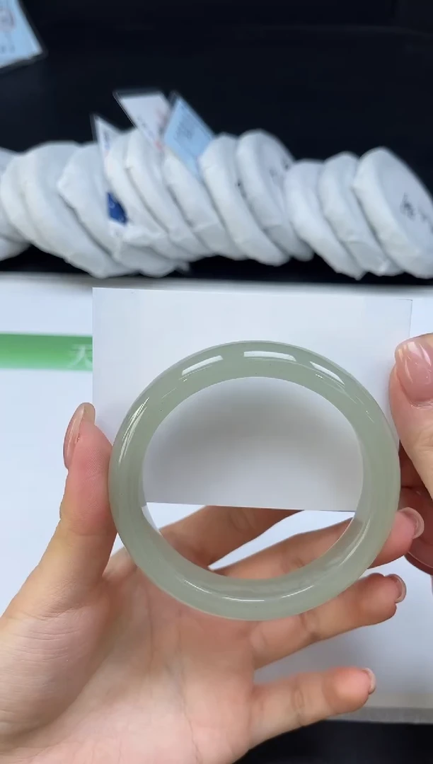 未镶嵌手镯石英质玉008-59