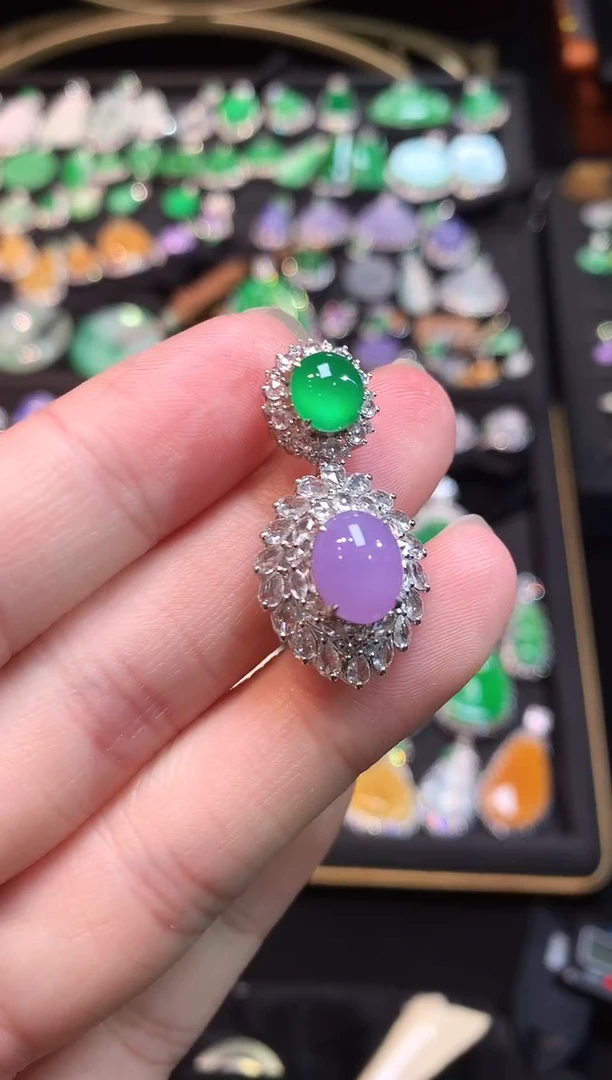 吊坠(赠链)18K金镶嵌翡翠紫加绿双蛋吊坠