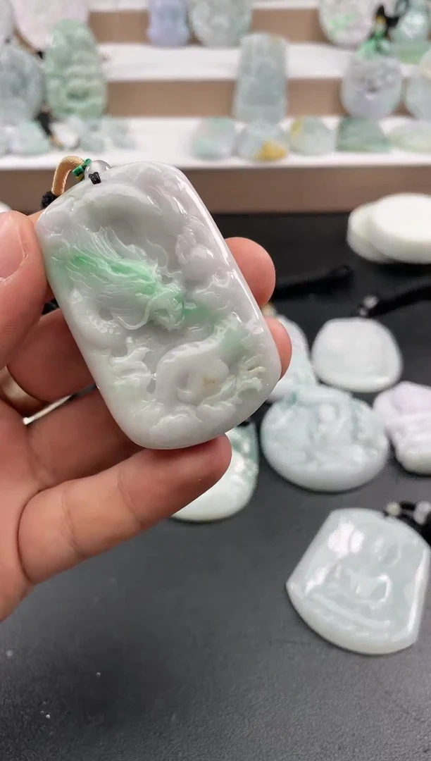 颈饰未镶嵌翡翠25/12/21/.180