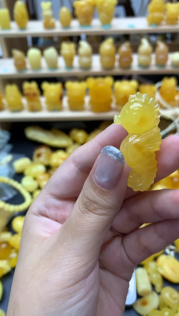 琥珀未镶嵌珠宝奇石038琥珀蜜蜡微瑕