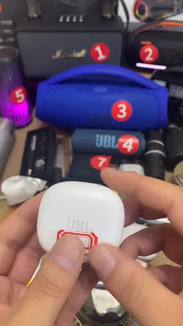 瓷片闪购商品 如图所示