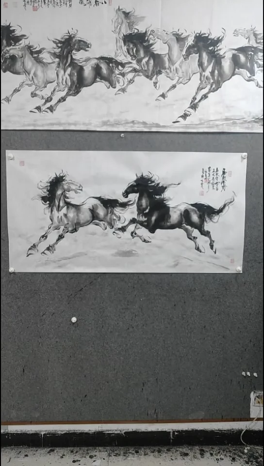 国画水墨写意双骏马图