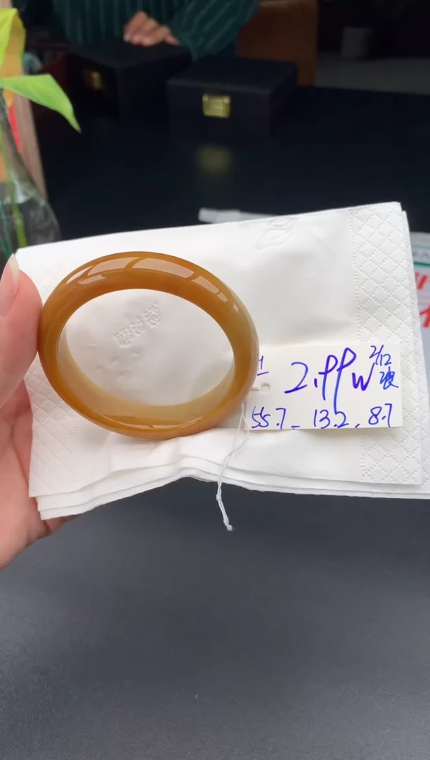 未镶嵌手镯翡翠翡翠手镯 下单联系小耳机#