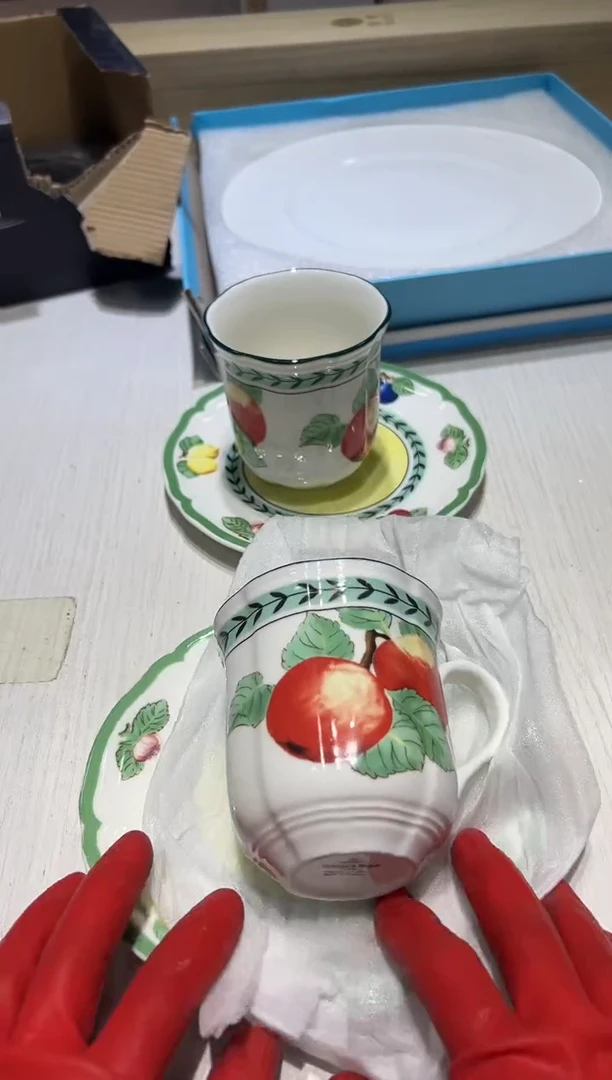 瓷片全场一折,一件不留@@1