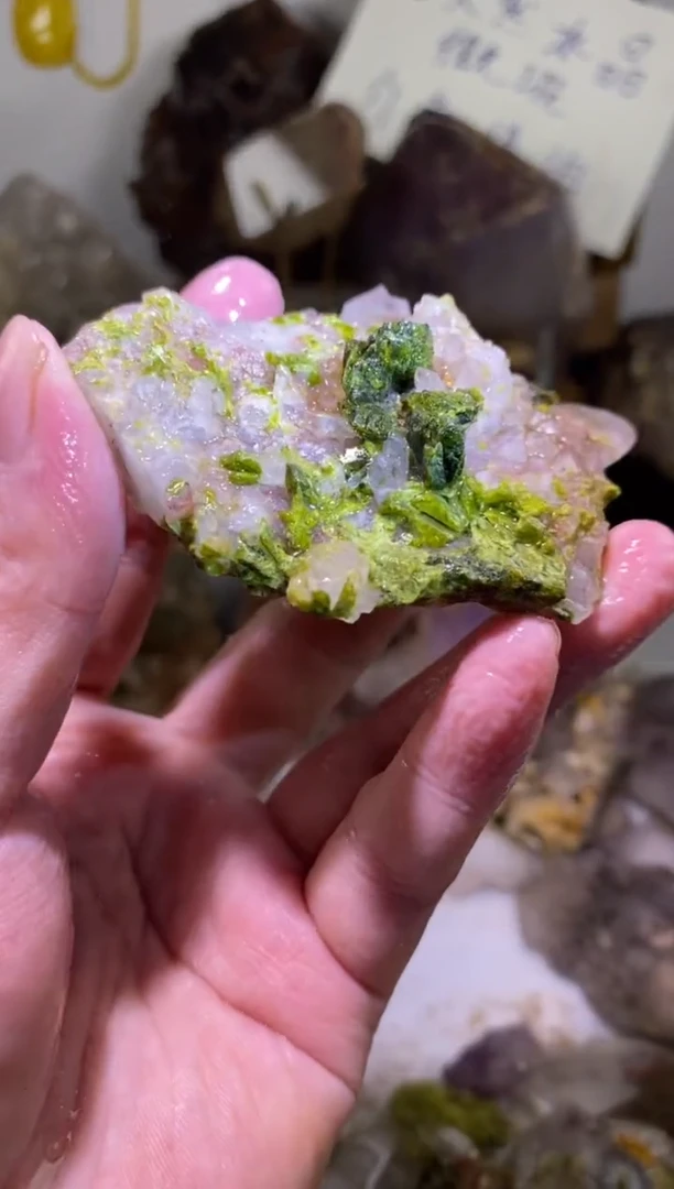 未镶嵌珠宝半成品水晶57号90g四川超七花园水晶