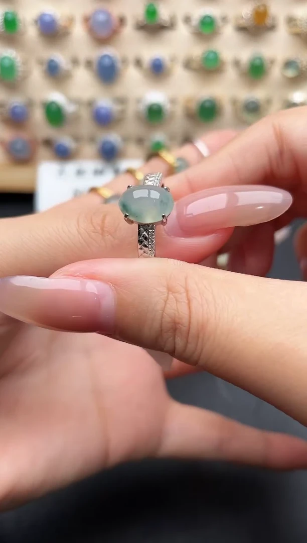 银S925镶嵌戒指翡翠一物一证一礼盒