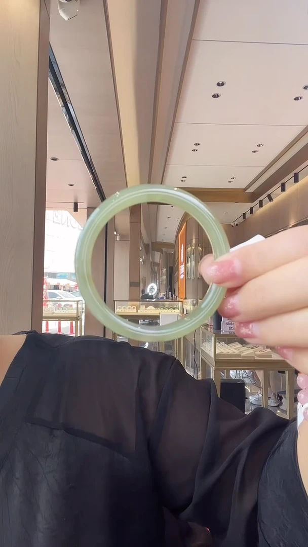 和田玉手镯未镶嵌温婉镯54