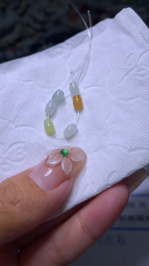 【闪购商品】翡翠颈饰未镶嵌CXX010846