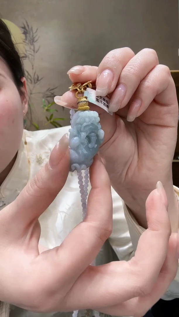 【闪购商品】翡翠颈饰未镶嵌吊坠