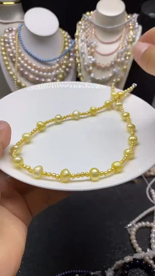颈饰未镶嵌淡水珍珠多人