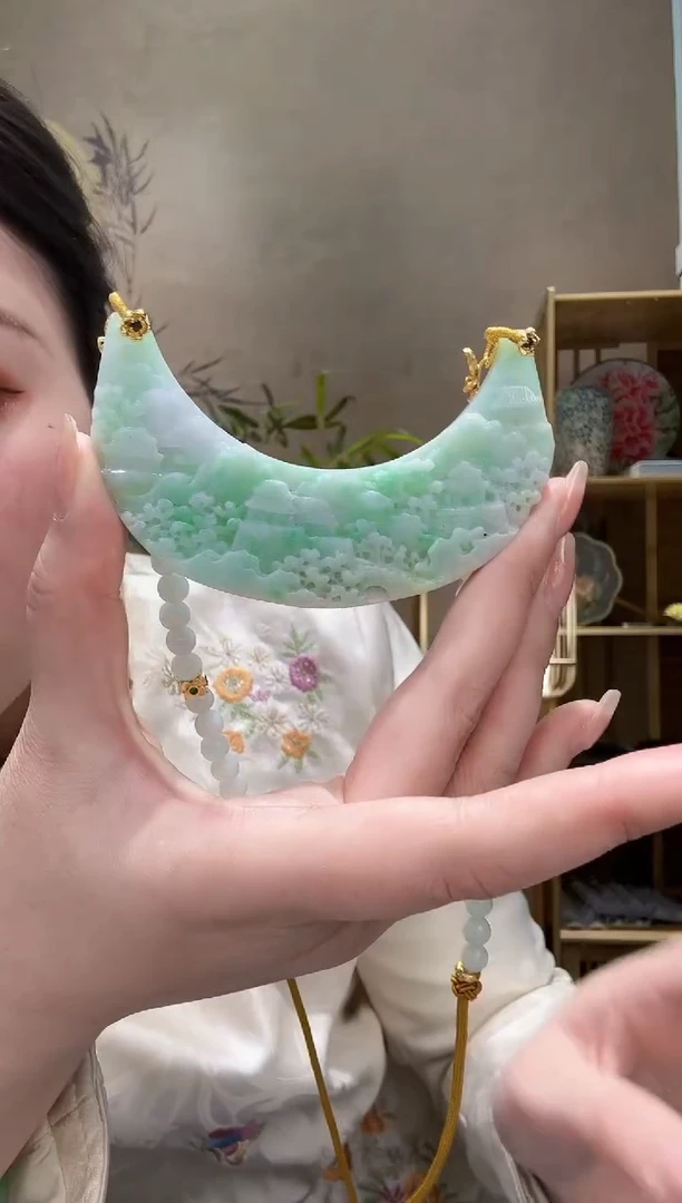 【闪购商品】翡翠颈饰未镶嵌吊坠