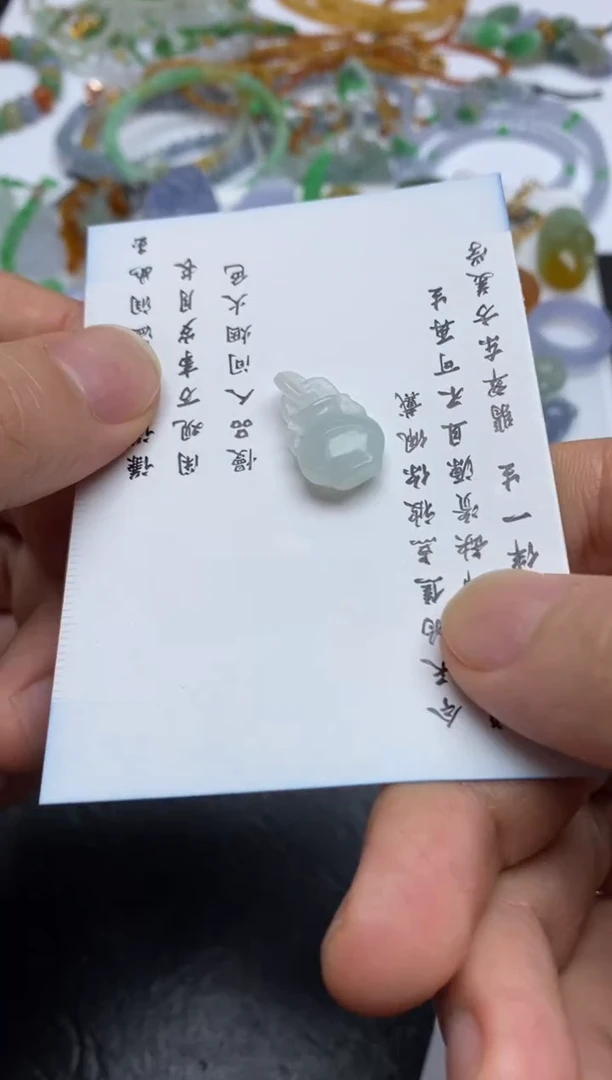 定制翡翠未镶嵌翡翠毛货~